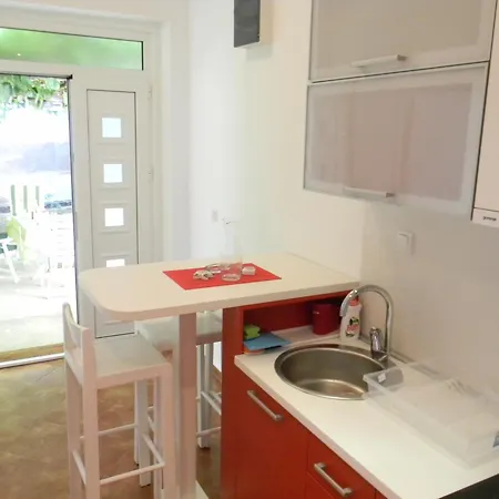 Gospostina Apartman Budva
